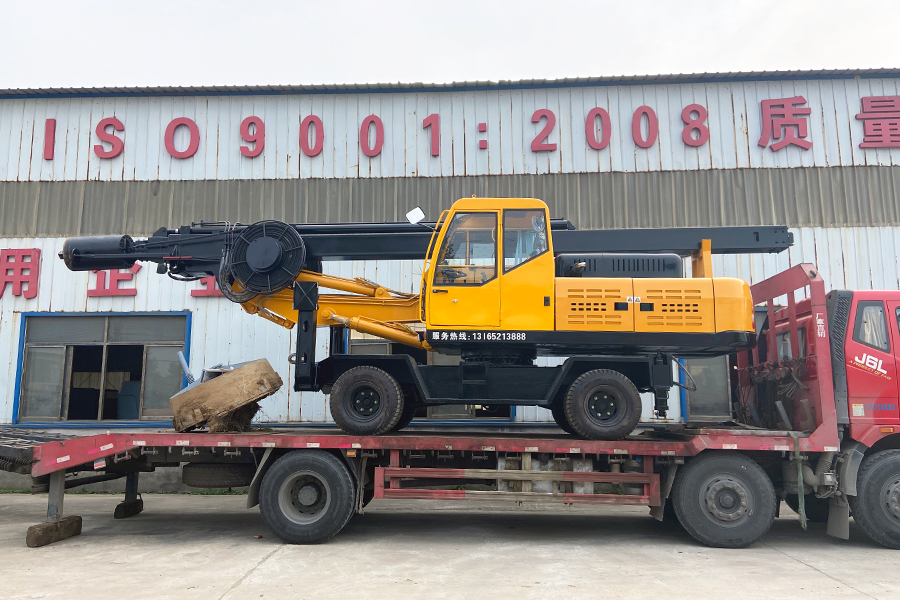 農村建房打井選擇輪式旋挖鉆機